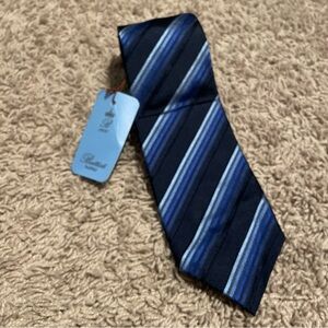 Battisti striped tie blue nwt